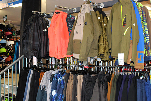 clothing-jackets-3563