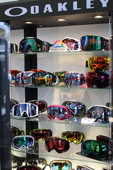 optics-tech-oakley-3640